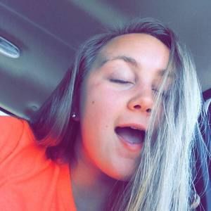 Meet your Posher, Victoria